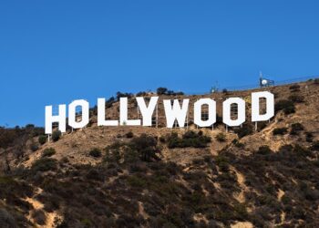 «Экономика Голливуда» — ликбез от Economics Explained